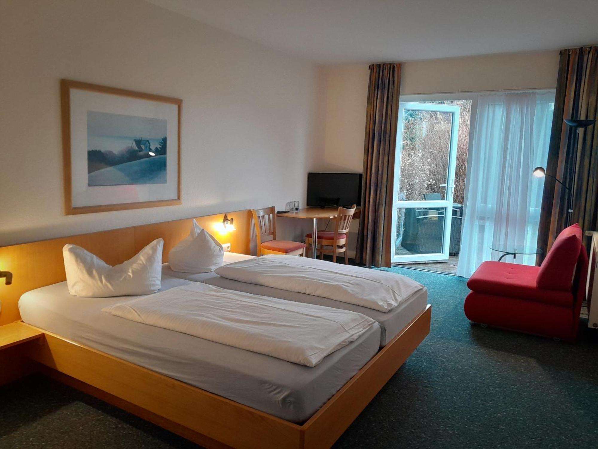 Am Achterwasser Gasthof 2*